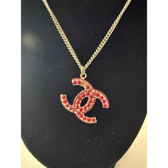 CHANEL Red Rhinestone CC Coco Mark Long Silver Necklace*05P stamped*VINTAGE - Picture 2 of 6